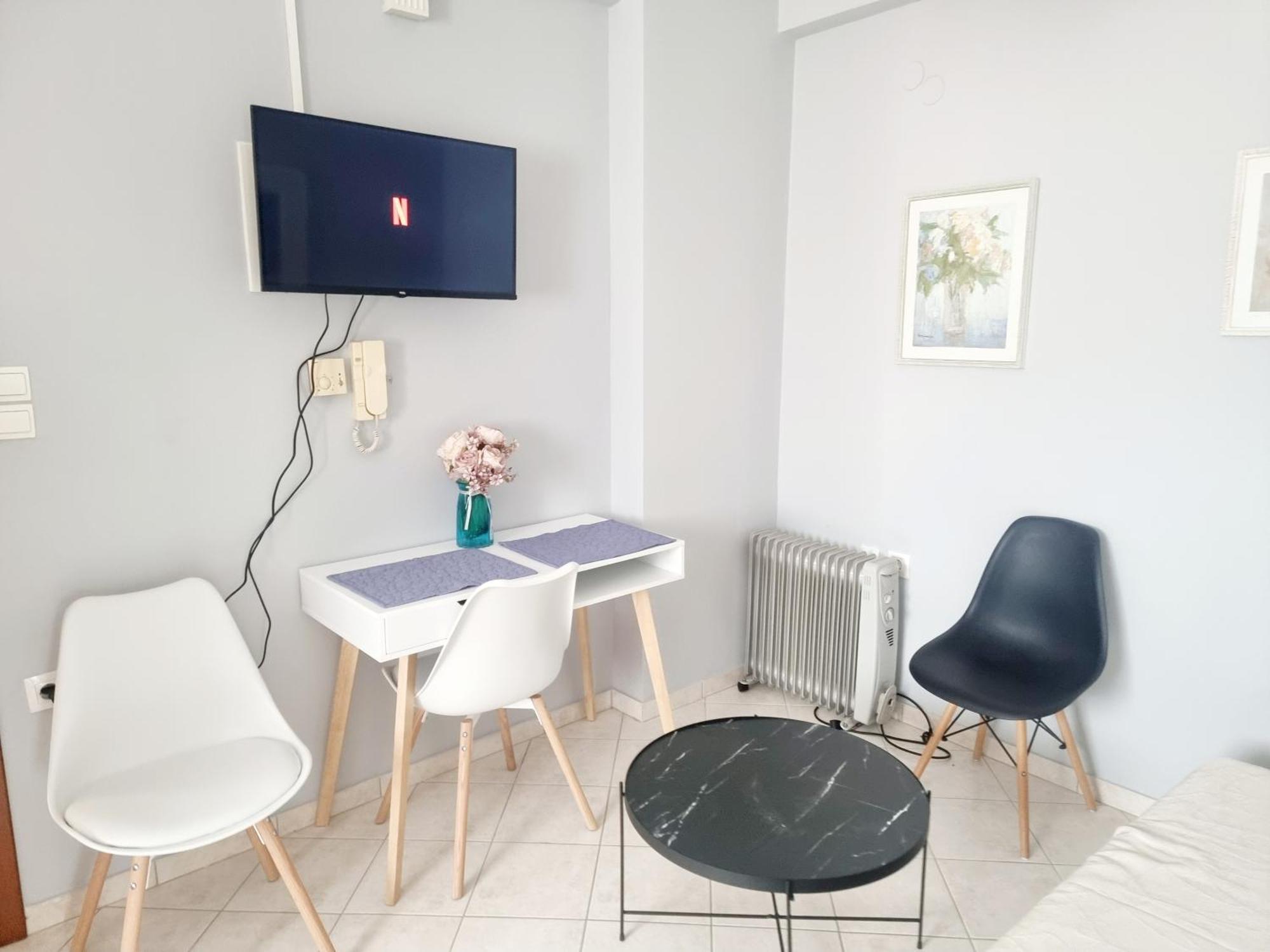 Inspire By Open Apartment *